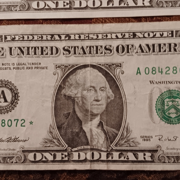 14 Different STAR NOTE ** $1 Dollar Bills Most In Circulated Condition See Pics - Picture 3 of 16